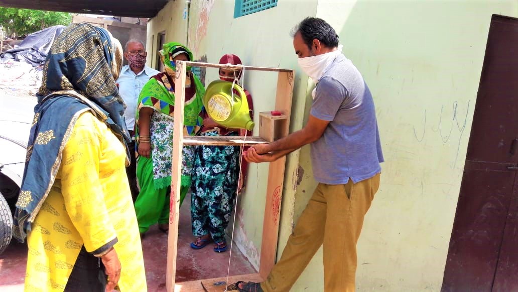 Low-cost handwash stations help people stay safein the time of pandemic